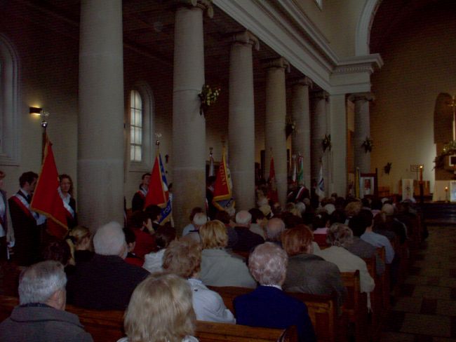 Msza święta katyńska w kościele OO Dominikanów w Poznaniu 13.04.2005 roku.