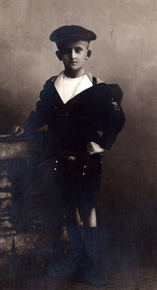 Tadeusz Bogajewski w młodości.