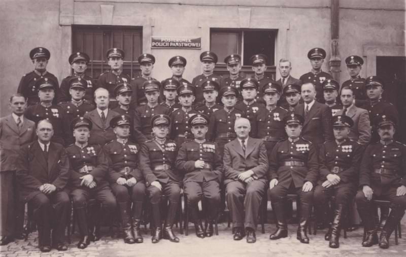 Policjanci w Gnieźnie - fotografia zbiorowa (1938/1939).