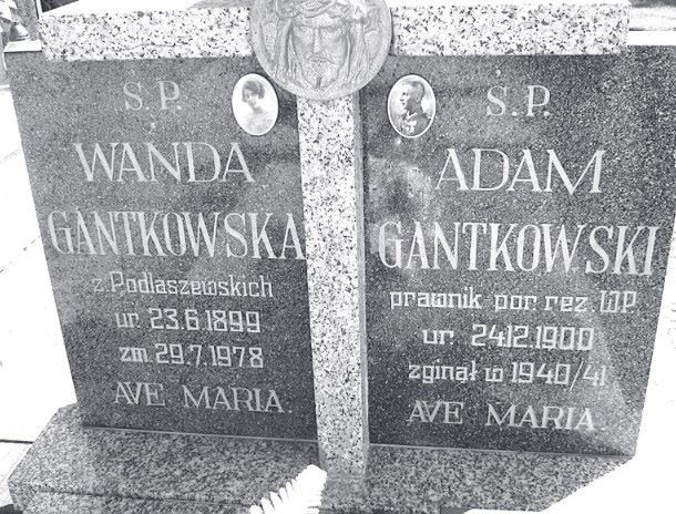 Nagrobki Adama Gantkowskiego i jego żony Wandy Gantkowskiej.