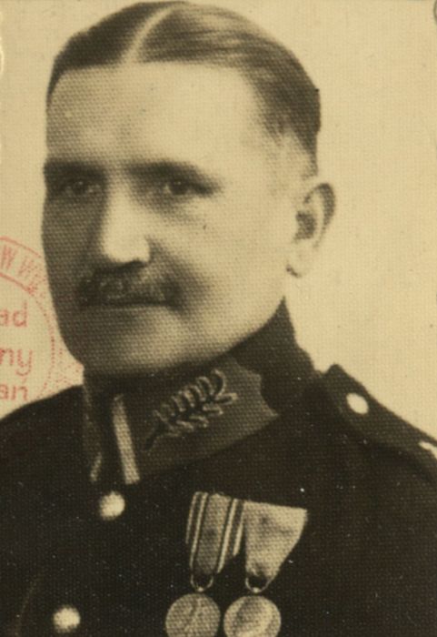 Andrzej Gola - zdjęcie z archiwum https://wbh.wp.mil.pl/pdfviewer/?f=/c/scans/zasoby/I_487/I_487_13076.pdf