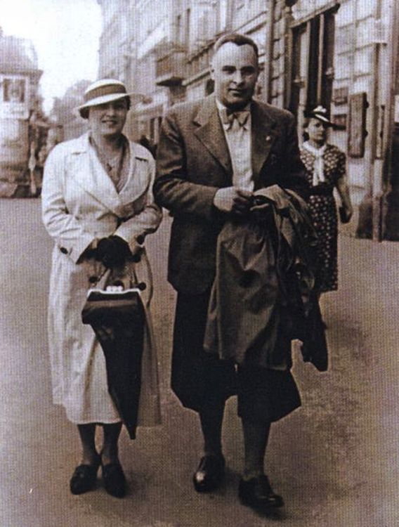 Tadeusz Jagoszewski z żoną Kazimierą. 