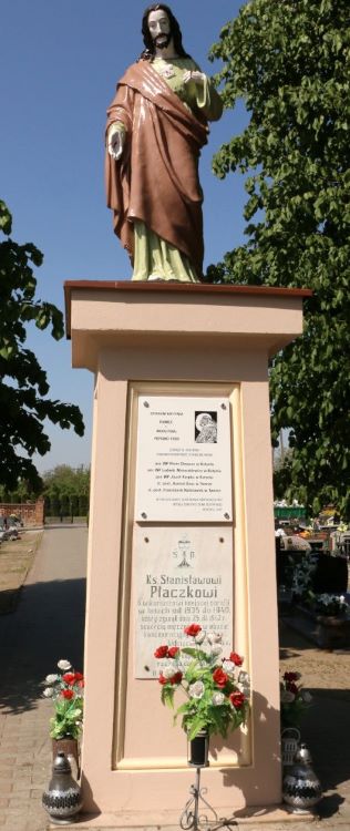 Pomnik pamięci na cmentarzu w Pępowie.