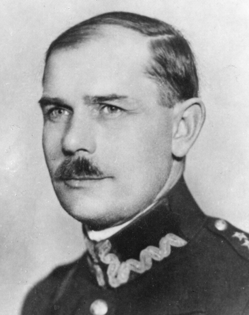 Stanisław Karonski w mundurze ze zbiorów Muzeum Katyńskiego