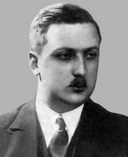 Stanisław Karwowski w ubraniu cywilnym