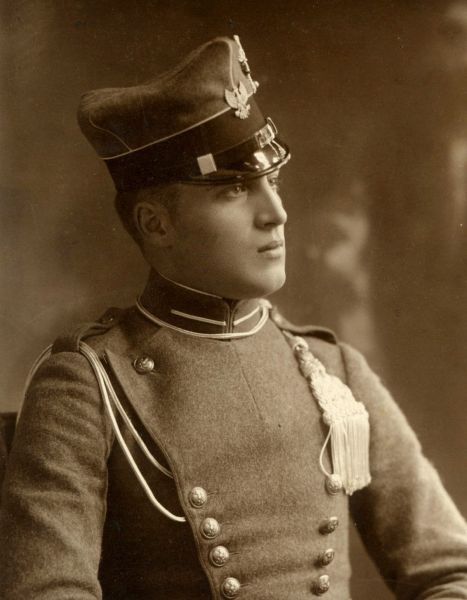 Mieczysław Kwilecki w mundurze. 