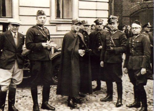 Stanisław Majcherkiewicz ze znajomymi 1928