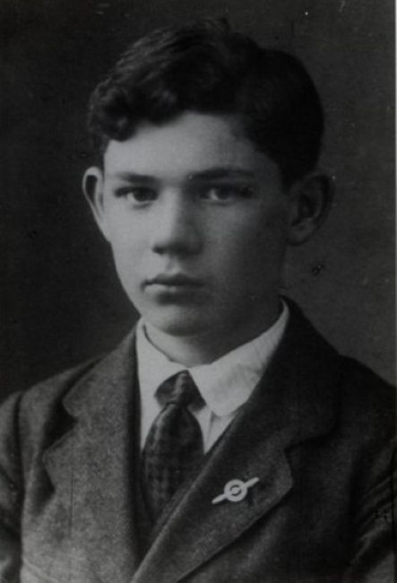 Bronisław Młodziejowski, nastolatek