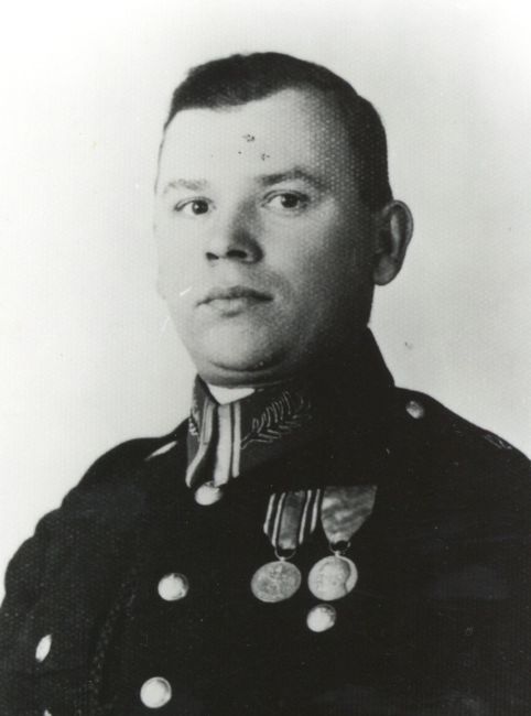 Florian Nowicki w mundurze Policji Państwowej