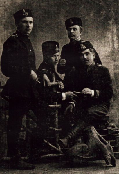 Stanisław Odyniecki z kolegami z wojska.