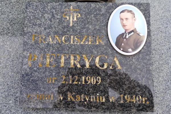 Franciszek Pietryga, płyta nagrobna.