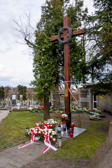 Krzyż Katyński w Pobiedziskach