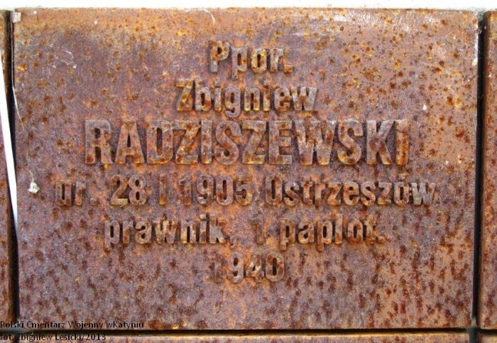 Tabliczka cmentarna Zbigniewa Radziszewskiego