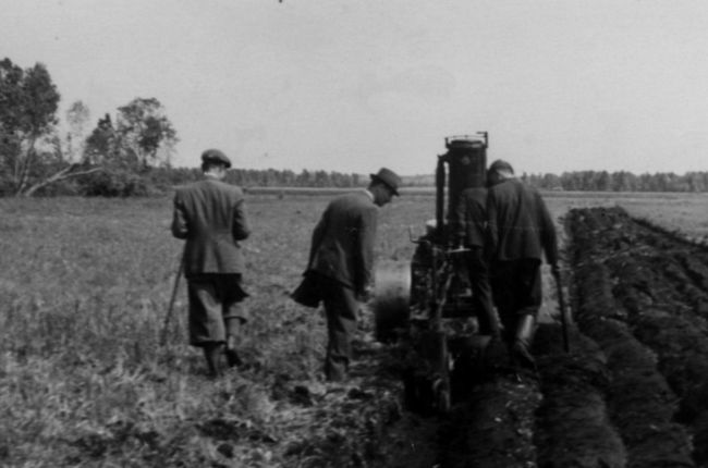 Edward Ralski podczas badań w terenie.