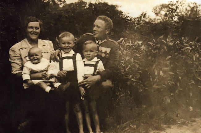 Jan Rubas z rodziną