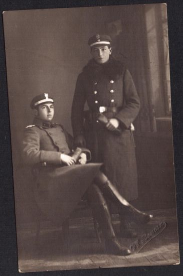 Bolesław Rutyński z kolegą w mundurze