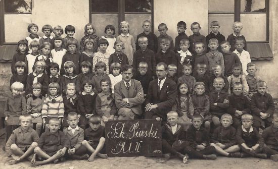 Szkoła w Piaskach, nauczyciel Józef Rzepka 1933 rok