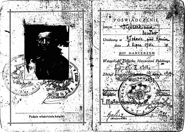 Legitymacja harcerska Czesława Trębaczkiewicza