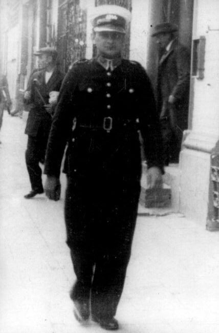 Jan Edward Urbański w mundurze w Łucku.