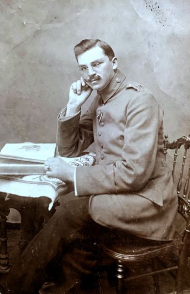Stanisław Wolnowski w mundurze 55. Pułku Piechoty