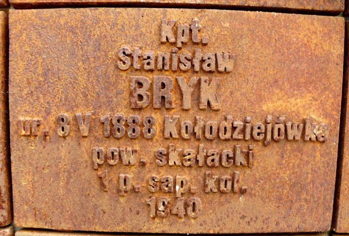 Tabliczka cmentarna Stanisław Bryk Katyń