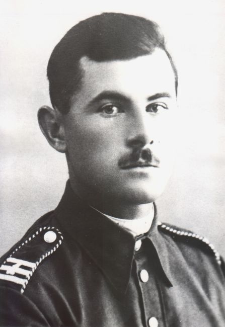 Czesław Golędzinowski w mundurze