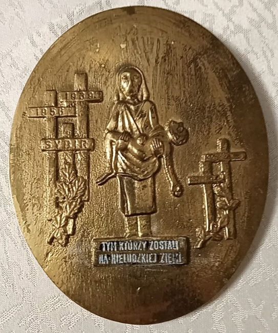 Roman Przystup medalion z obozu w Ostaszkowie