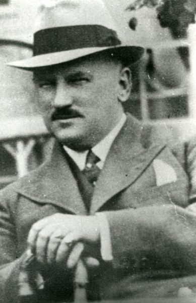 Karol Ruszczyński w ubraniu cywilnym