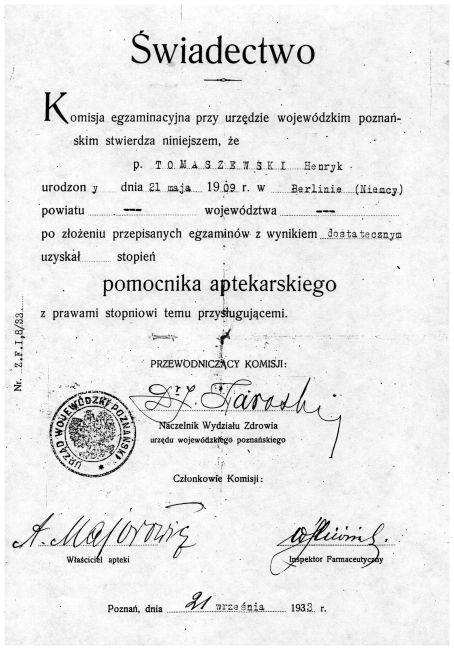 Dyplom pomocnika aptecznego Henryka Tomaszewskiego