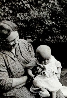 Babcia Zofia i syn Robert, 5 czerwca 1938 rok